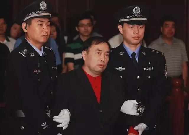 门受审当地老百姓用七个字精准评价他mg不朽情缘游戏试玩2011年在厦(图2)